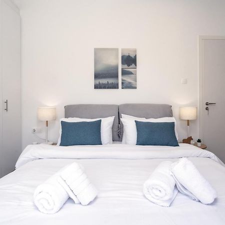 Appartamento Athens Hideout Apt, Big Rooftop With City View Esterno foto