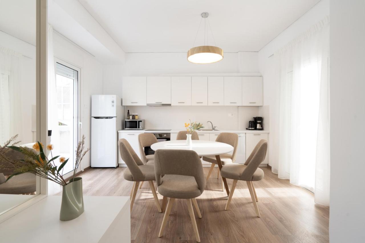 Appartamento Athens Hideout Apt, Big Rooftop With City View Esterno foto